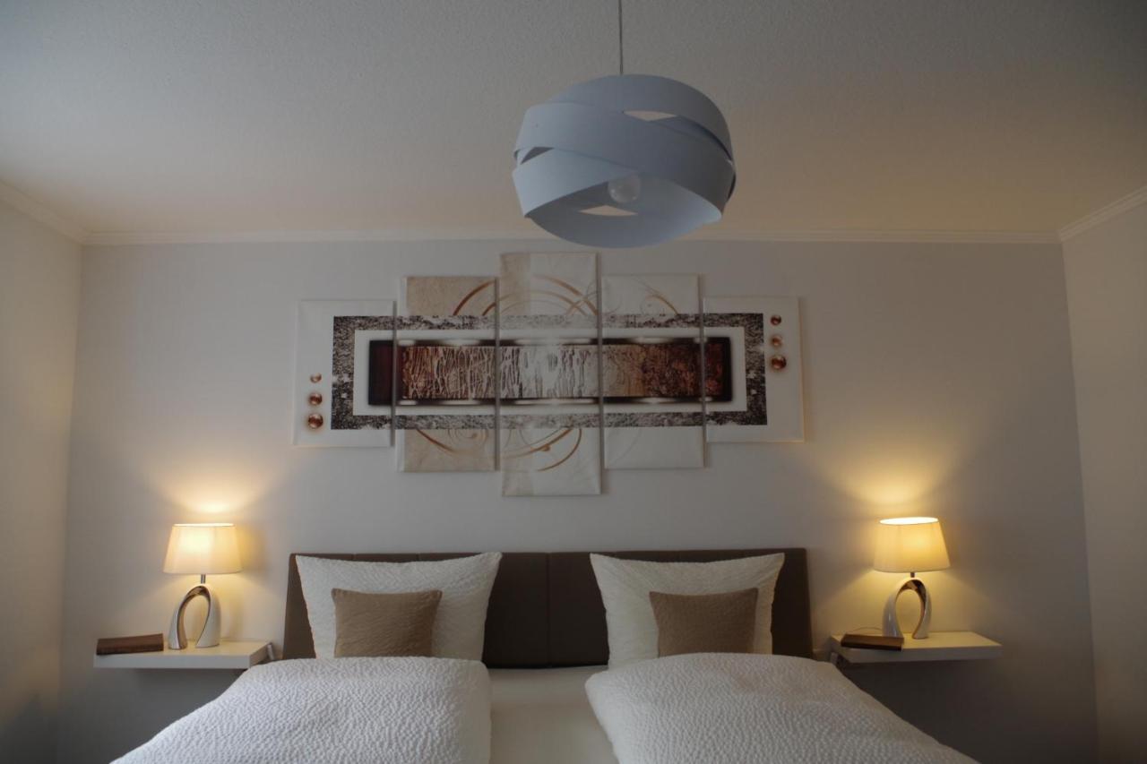 Gast Und Weinhof Beim Schneemann Hotel Valwig Exterior photo